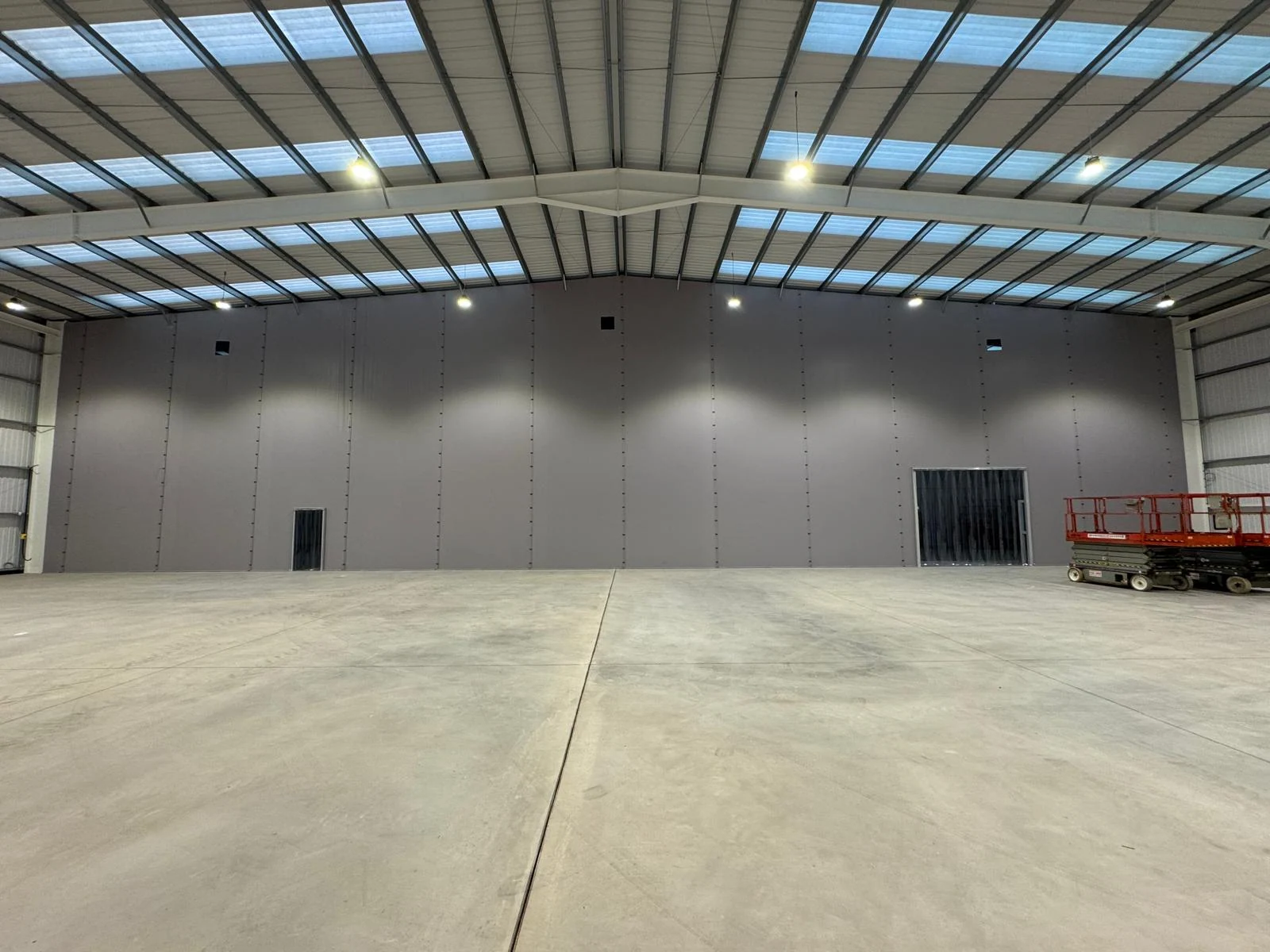 Loudspeaker Technologies - Durascreen partition installed